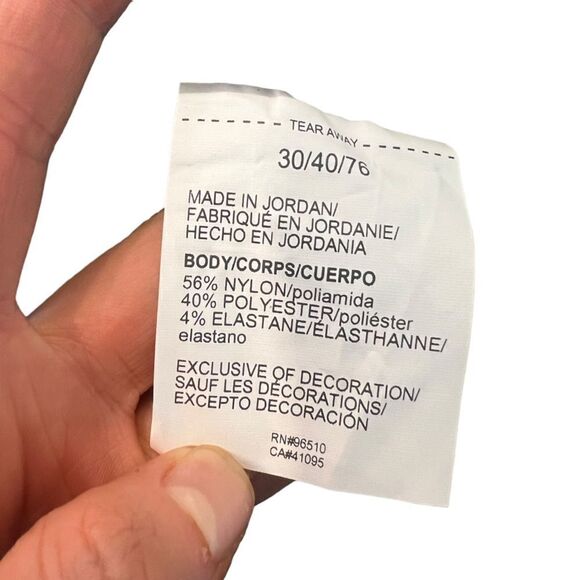 NWT! Under armour grey lightweight shorts. Size 30 - Picture 5 of 10